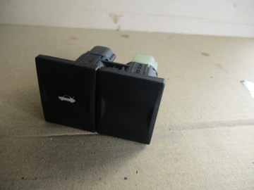 фото thumb №1, Ford mondeo mk3 вимикач відкривання кришки багажника