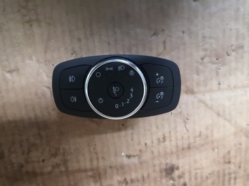 фото thumb №2, Ford focus mk4 2018 r вимикач світла