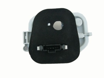 фото thumb №1, Вкладиш лівий лампи задня peugeot 2008 13-16