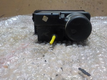 фото thumb №4, Mercedes c помпа замка центрального 2028001445