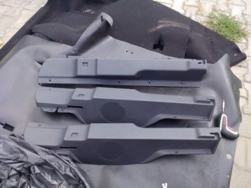 фото thumb №1, Пластик полиця оббивка багажника dokker права