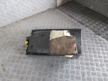 фото thumb №7, Бардачок пассажира peugeot 407 04-10