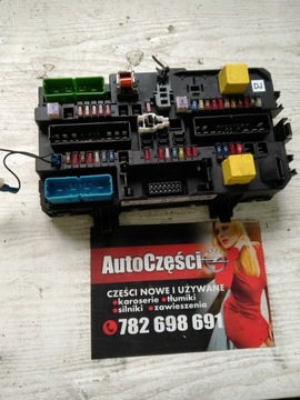 фото thumb №1, 1216 коробка запобіжників bsi astra h