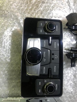 фото thumb №3, Audi a8 s8 d4 задние мониторы систем rse комплект 4h0919709c 4h0035762m