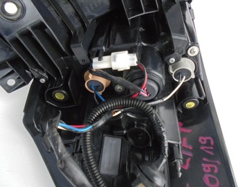 фото thumb №13, Nissan x-trail t32 рестайлинг лампа зад правая задняя 2017