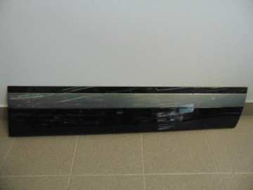 фото thumb №1, Планка двері перед права range rover velar 17-