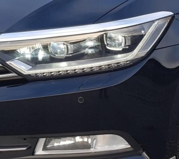 фото thumb №8, Накладка sprysk. фара str. левая vw passat b8