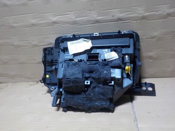 фото thumb №5, Audi a1 бардачок пассажира 8x1857035