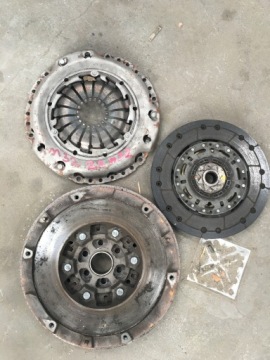 Купить Opel zafira b 2.2 колесо двухмассовый kpl 55351936, фото thumb