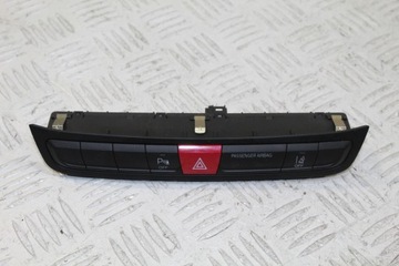 фото thumb №1, Переключатель света аварийных jeep renegade