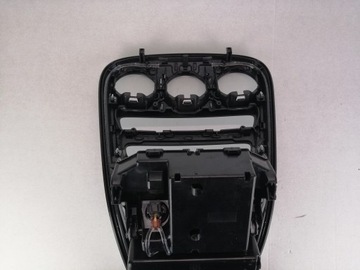 фото thumb №8, Mercedes w205 панель тунель середній amg