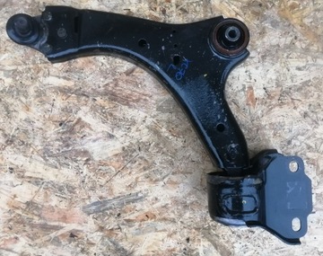 фото thumb №1, Важіль лівий передній volvo xc70 ii xc 70 2011 rok