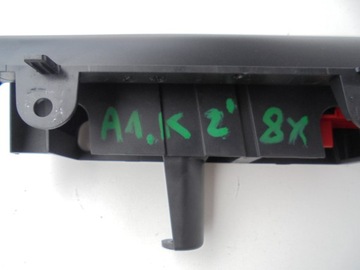 фото thumb №8, Audi a1 8x 09-15 перемикач обігріву скло