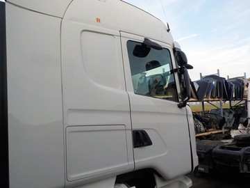 фото thumb №3, Scania r streamline четверть обшивка кабины