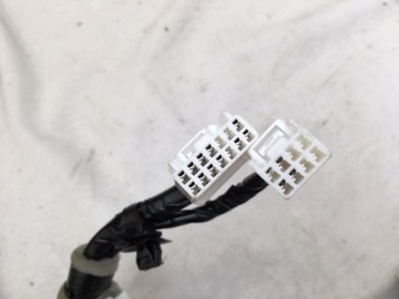 фото thumb №6, Subaru impreza 17 - жгут крышки задняя 81817fl00a