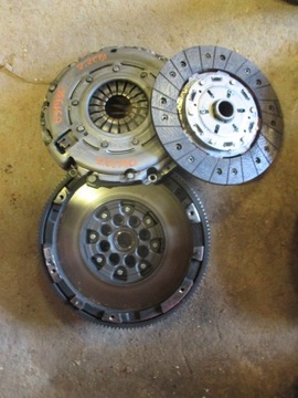 фото thumb №1, Колесо двухмассовый маховик сцепление a6510305405 mercedes w246