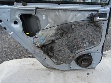 фото thumb №9, Toyota corolla e12 ix hb дверь левый зад задние