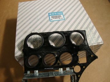 фото thumb №4, Alfa romeo 159 dekor панель приладів pod navi prążki 367