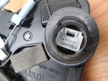 фото thumb №4, Honda civic ix sedan 2012 замок двері правий перед