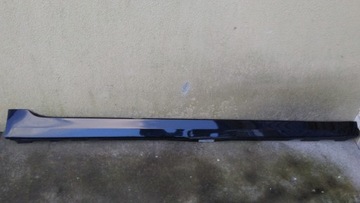 фото thumb №1, Bmw 3 g30 права накладка поріг