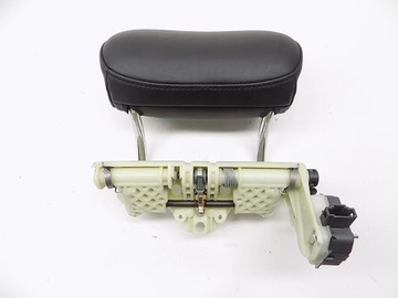 фото thumb №1, Підголівник - mercedes cls w219 04-10