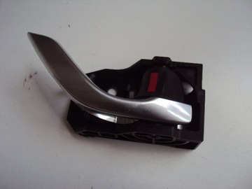 фото thumb №1, Ручка внутренняя левый перед mazda cx5