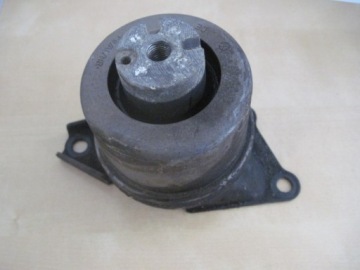 фото thumb №1, Подушка двигуна vw transporter 7h0199256h