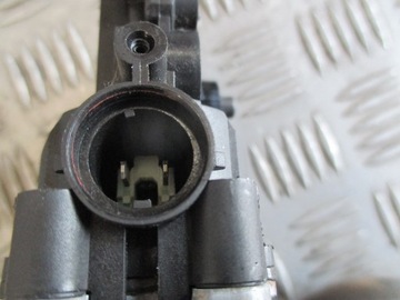 фото thumb №7, Моторчик скло лівий задня kia ceed lift 09-12