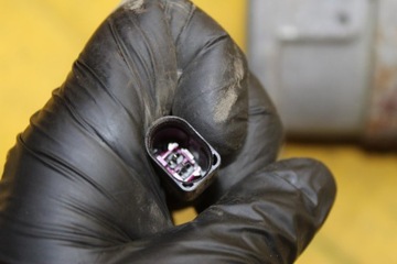 фото thumb №9, Амортизатор правый задняя a8 d3 4.0tdi 4e0616002e