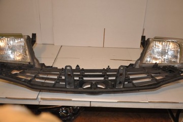 Лампа передней правой фары Toyota Hilux 11-15