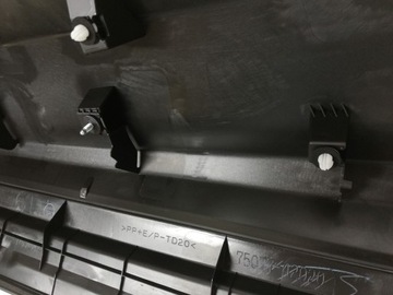 фото thumb №11, Rav4 15-18 планка планка дверь зад правая