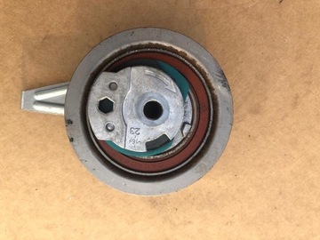 фото thumb №2, Audi q5 80a 2.0 tdi ролик натягувач 04l109243c