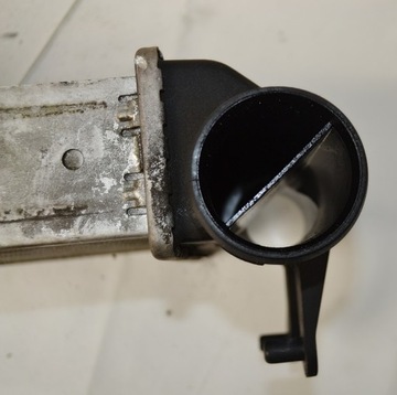 фото thumb №6, Audi a6 c6 радіатор інтеркулер 4fo145806aa правий