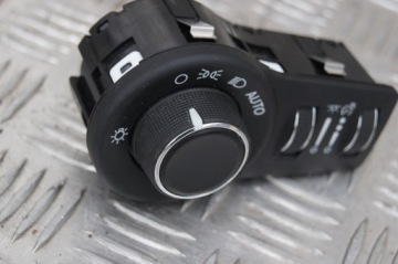 фото thumb №2, Chrysler pacifica вимикач світла 2017-