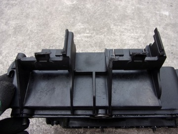 фото thumb №11, Кришка клапанів volvo 2.0 d4 v90 ii v70 iii v60 ii оригінальний номер 32213460