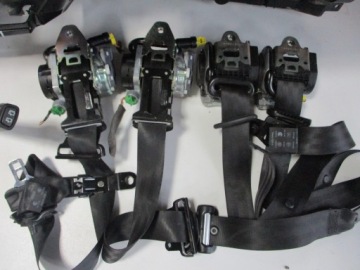 фото thumb №5, Консоль pulpit приборная панель volvo v60 16r