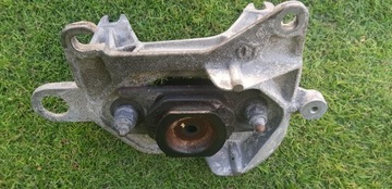 фото thumb №1, Кронштейн подушка коробки do renault kadjar