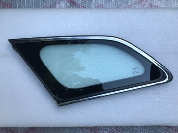 фото thumb №1, Toyota avensis 3 t27 ліва скло зад кузовна