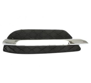 фото thumb №2, Mercedes c клас w204 рестайлінг решітка права хром