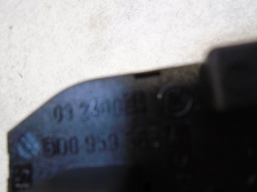 фото thumb №5, Перемикач регулювання дзеркал audi a3 8d0959565