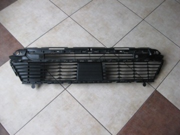 Купить Решётка средняя бампера - peugeot 5008 2 - 2017, фото thumb