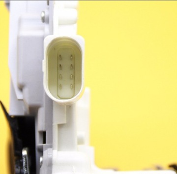 фото thumb №5, Замок двері задня лівий audi r8 2007-2015