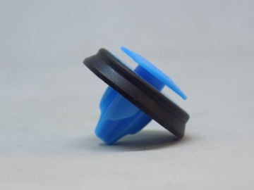 фото thumb №4, Jeep renegade 14- застібки кліпси планки порогової x10