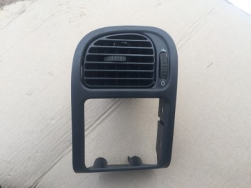 фото thumb №1, Левая решётка обдув обдув volvo s40 v40 95-04