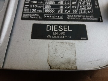 фото thumb №4, Кришка заливної пального mercedes w211 sedan 744