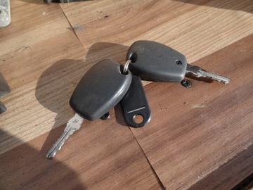 фото thumb №7, Dacia dokker 2013 1,5 dci бортовий комп'ютер 237102213r kpl