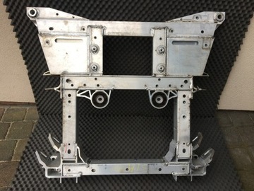 фото thumb №3, Jaguar i pace підрамник - підрамник передні