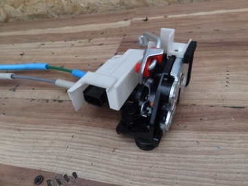 фото thumb №3, Kia picanto iii 2018 замок скло лівий задня europa