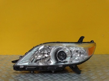 фото thumb №1, Toyota sienna 2011- фара лампа перед левая eu