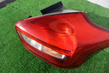 фото thumb №2, Ford focus mk3 lift лампа задня права